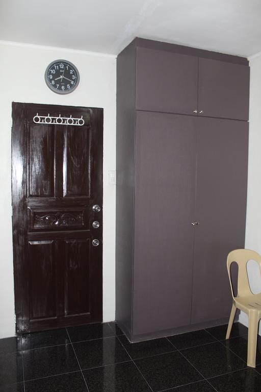 Rv Transient Apartment Angeles Exterior photo